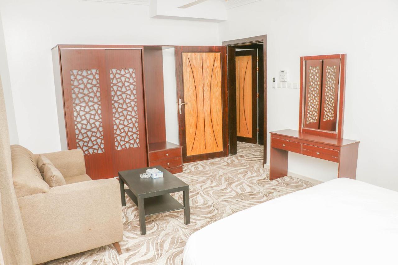 Hotel Al Farhan Dumah Al Jandal Dawmat al-Jandal Exterior foto